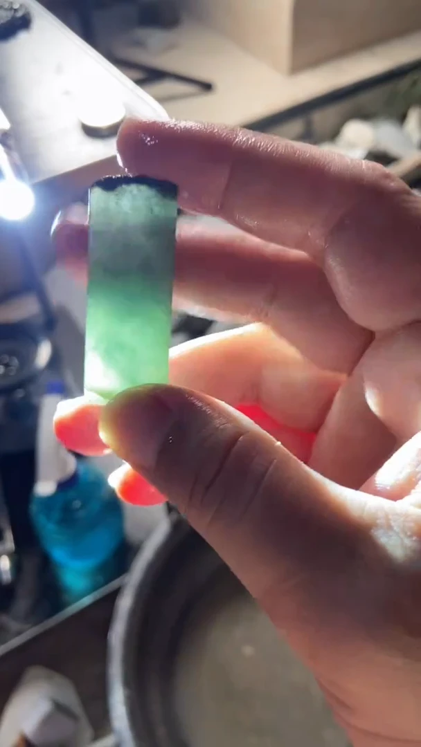 配石翡翠翡翠边角料未加工43
