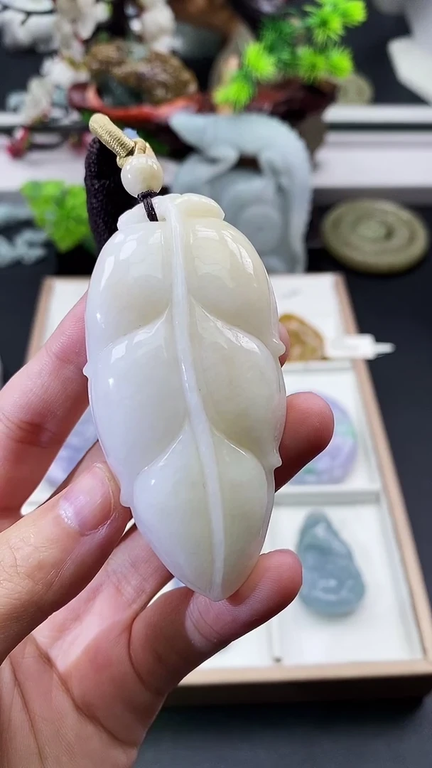 颈饰未镶嵌翡翠天然缅甸A货翡翠