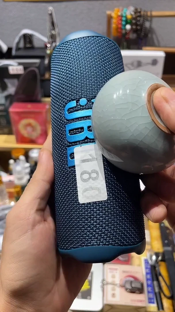 瓷片闪购商品 如图所示
