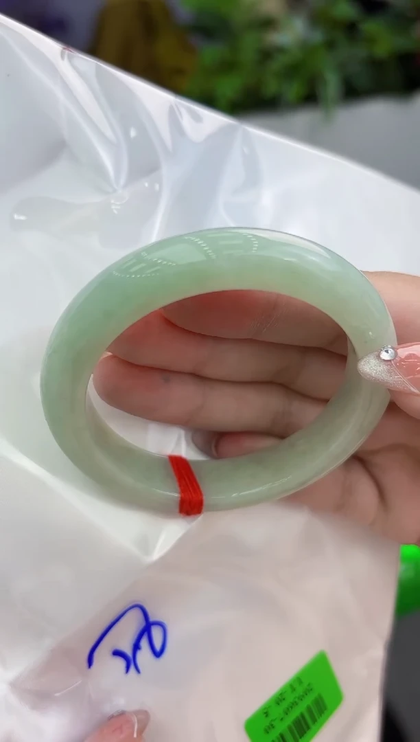 【闪购商品】翡翠手镯未镶嵌翡翠手镯