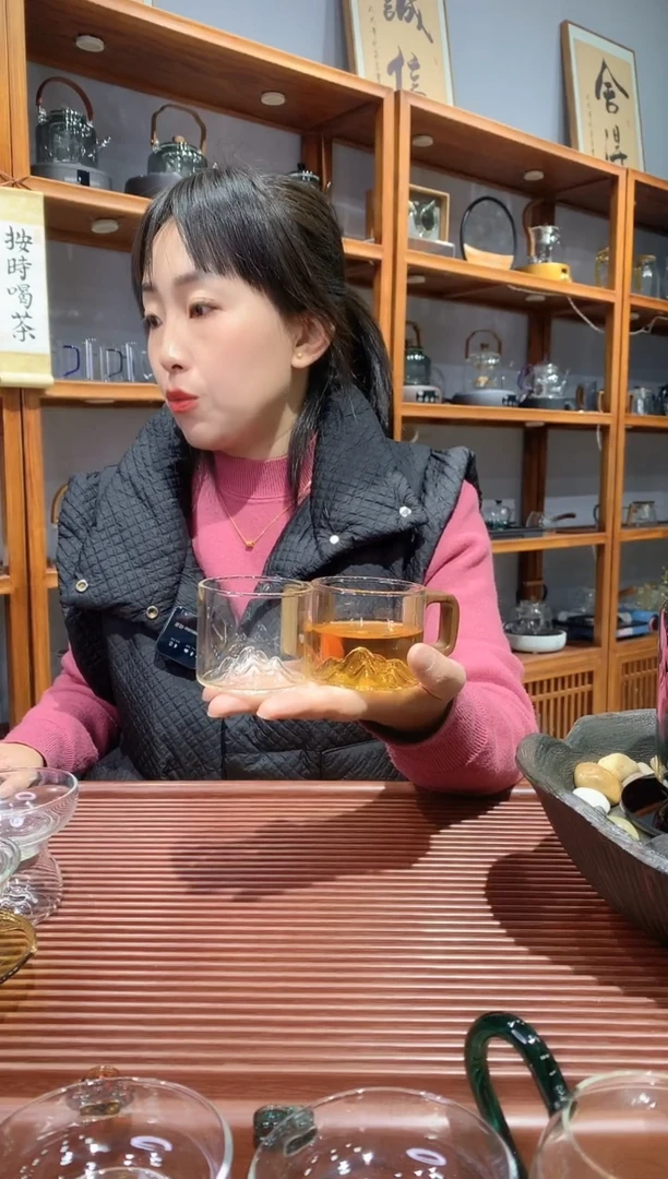 观山品茶杯2个的