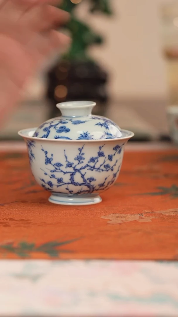 源明清忆松竹梅盖碗