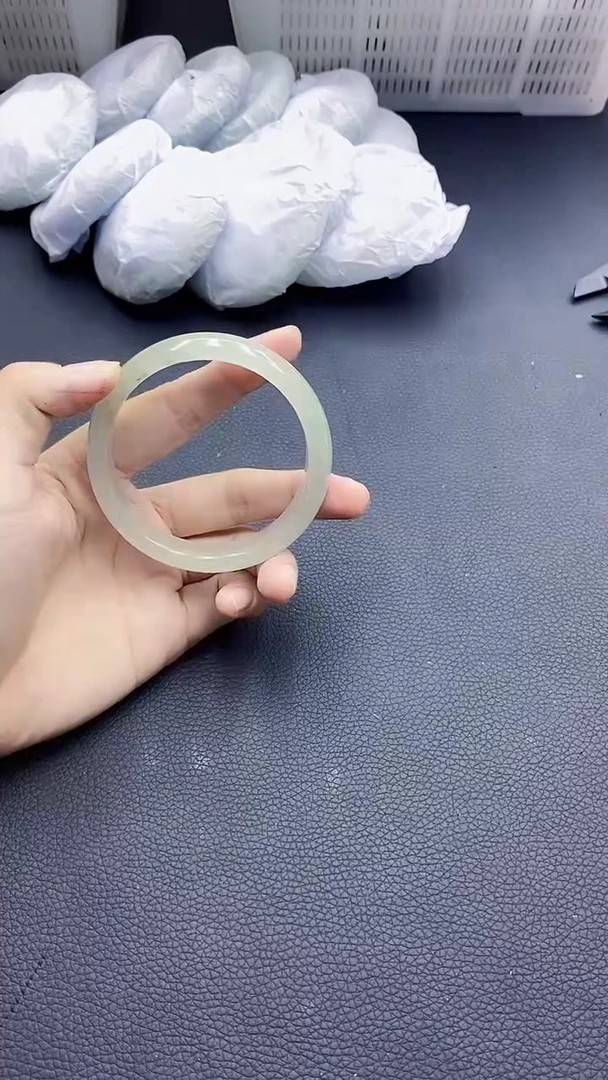 高冰透美人手镯 所见即所得40