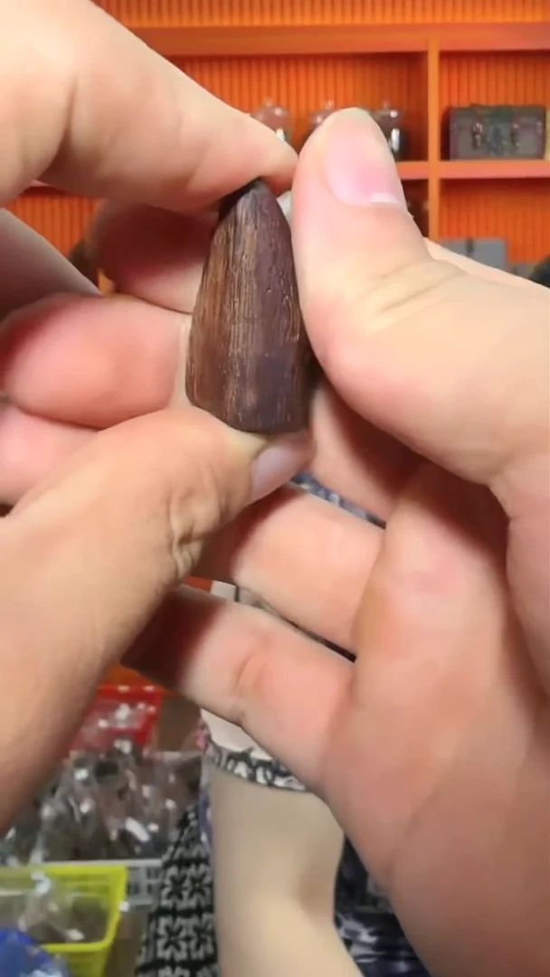 沉香吊坠155号多样性发一