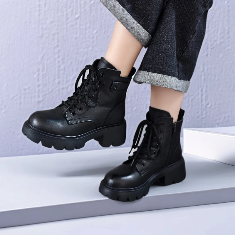 头层牛皮新款时尚舒适休闲百搭厚底中跟秋冬季圆头马丁靴