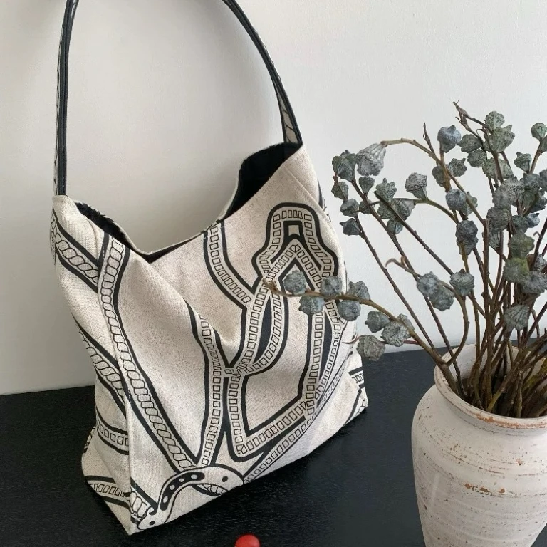 可比豆 2025新款小众设计时尚百搭腋下包新款亚麻撞色通勤托特包