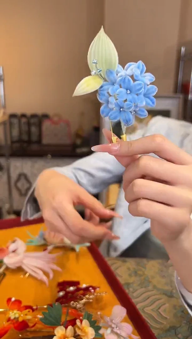 刺绣非遗绒花（发饰）