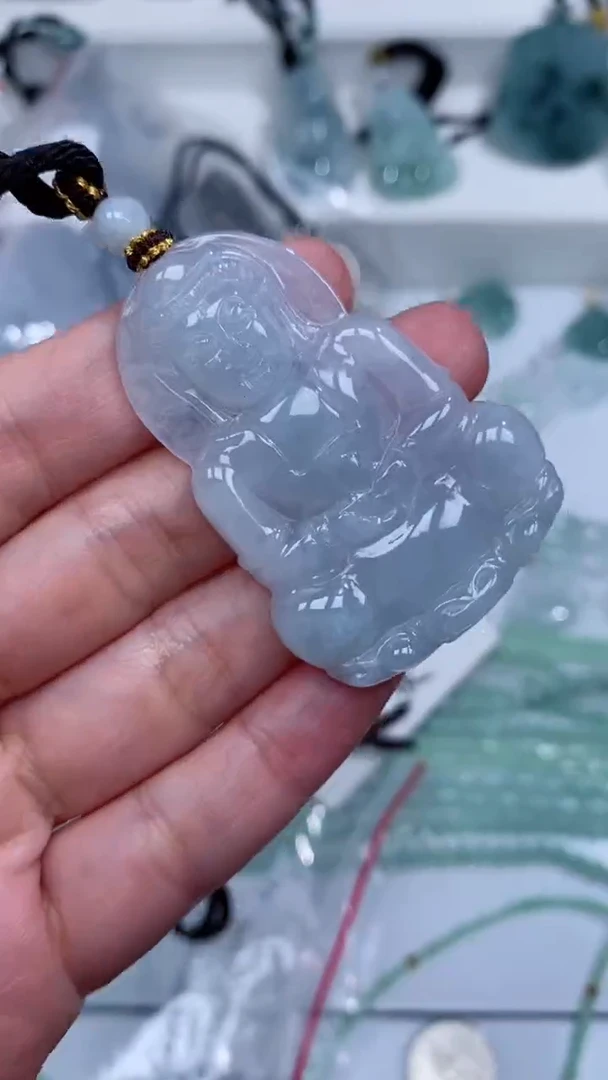 颈饰未镶嵌翡翠吊坠
