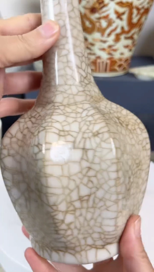 摆件哥窑瓷器八方瓶摆件