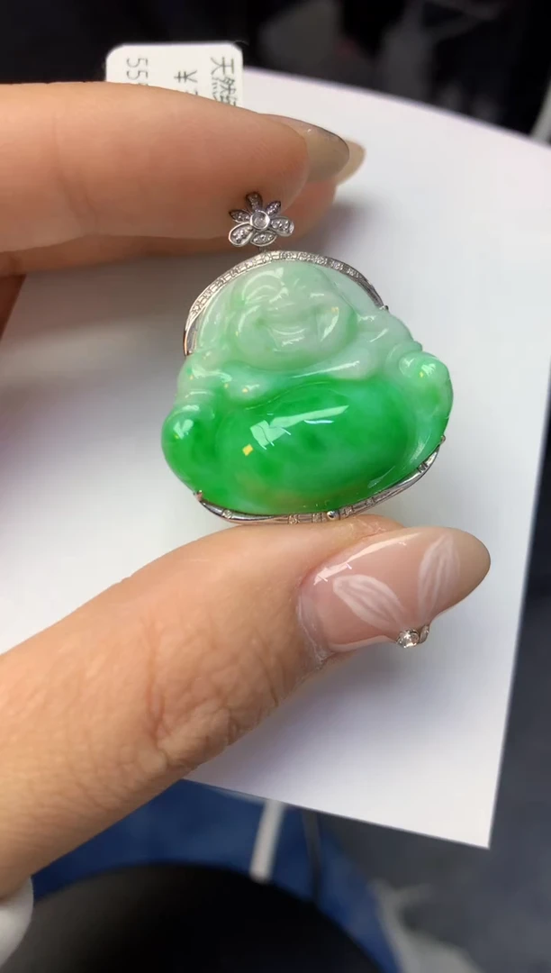 颈饰18K金镶嵌翡翠天然缅甸a货翡翠百元以上9元证书费自理