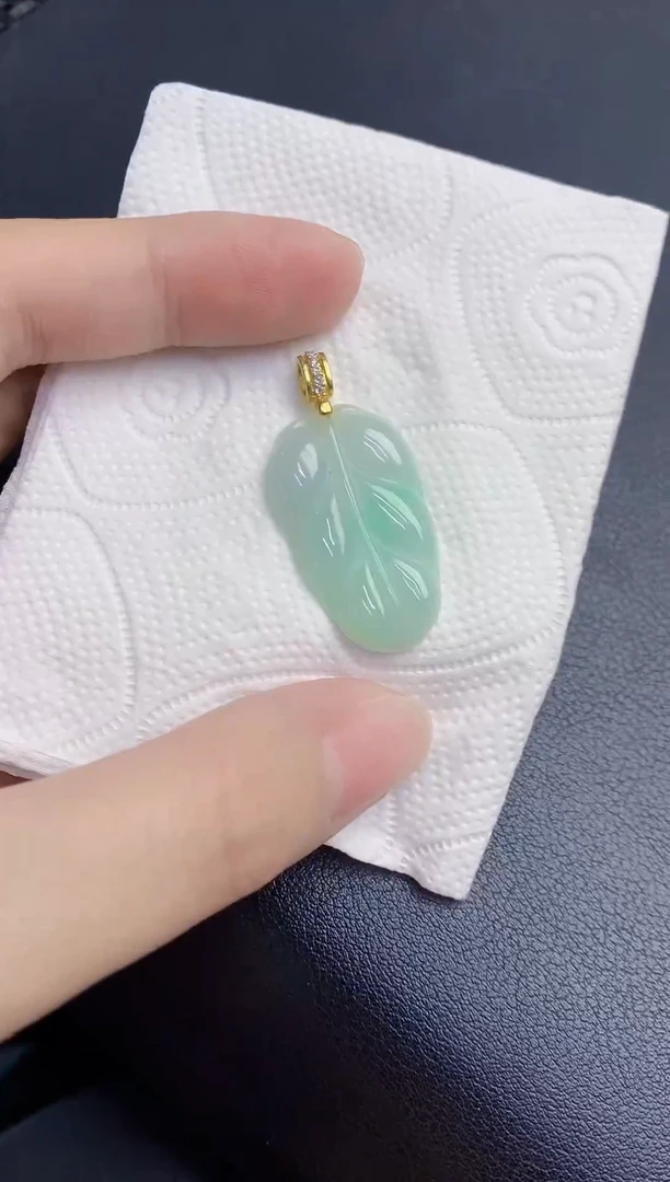 颈饰未镶嵌翡翠天然翡翠缅甸A货