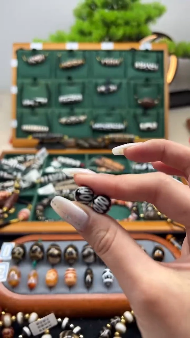 玛瑙/玉髓（覆膜）颈饰未镶嵌10（微瑕随机发货）