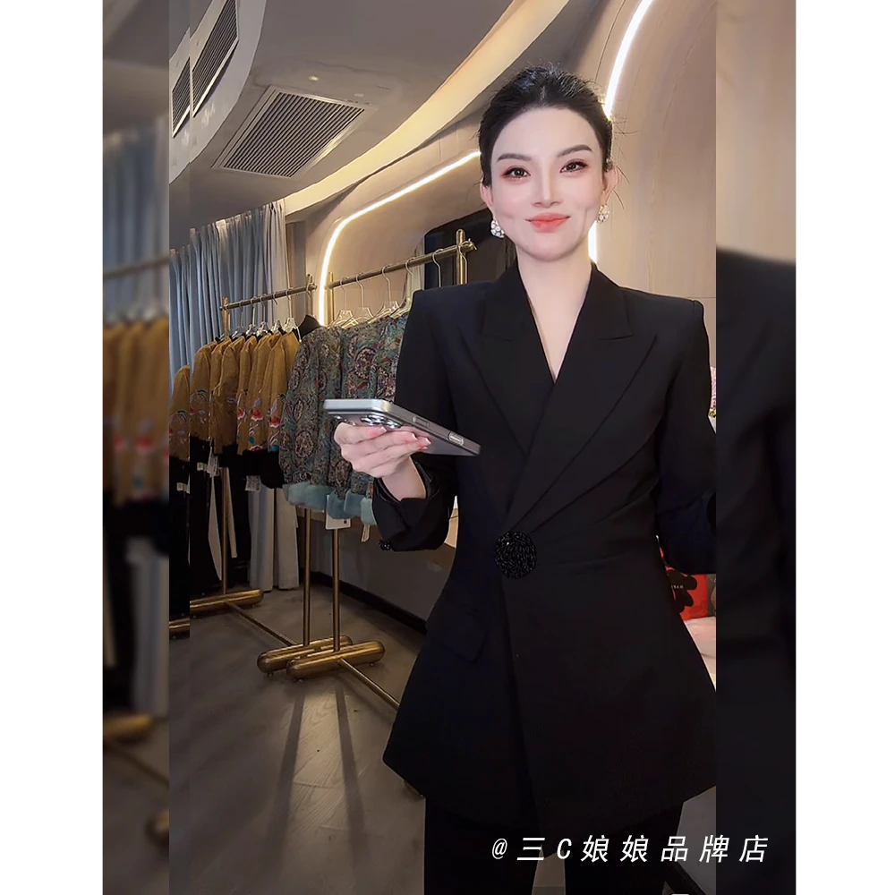 宸嫚三C娘娘7802新中式国风女装设计师重工气质西服