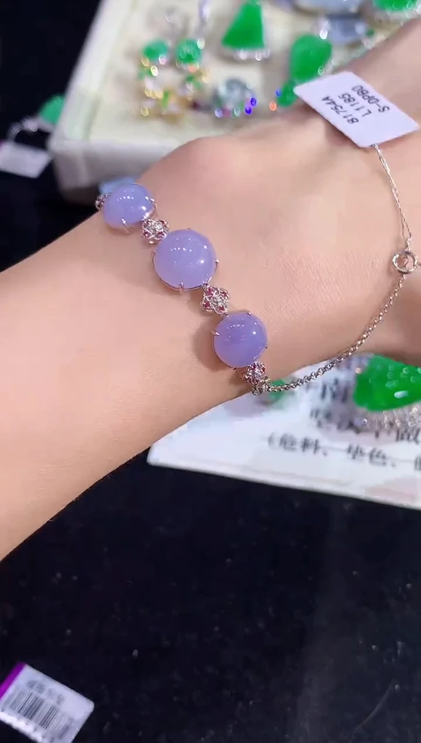 18K金镶嵌手链翡翠YS多样性发其一