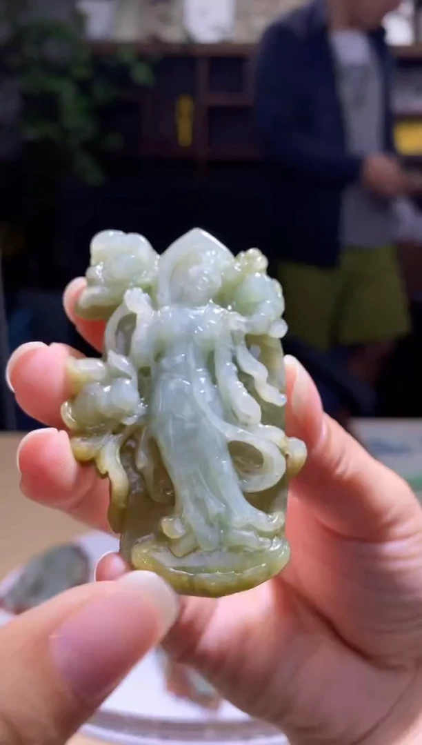 未镶嵌定制翡翠挂件