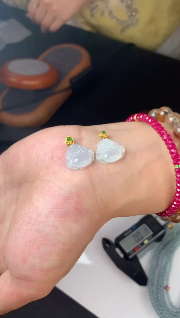 颈饰18K金镶嵌翡翠7007486/888/多样性发/一件