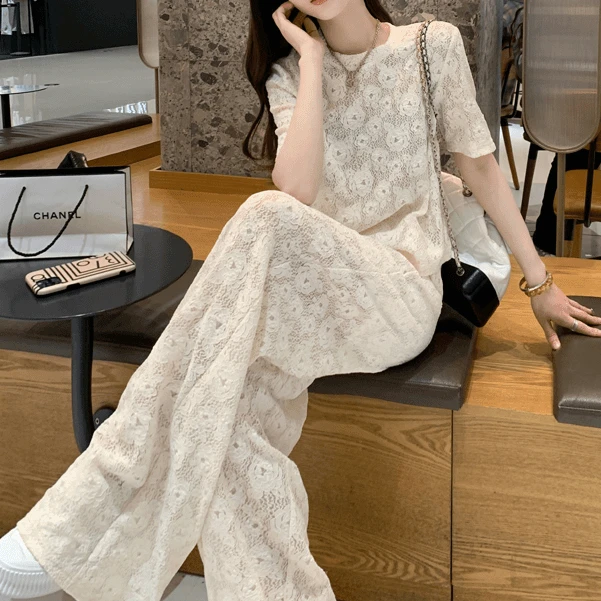 夏日穿搭套装女显瘦时尚洋气时髦气质蕾丝休闲短袖阔腿裤两件套