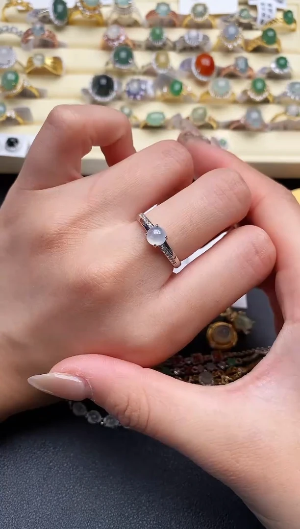 【闪购商品】翡翠戒指银S925镶嵌222222222+4