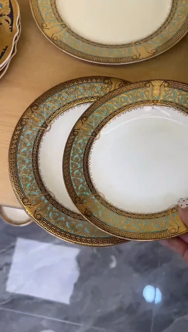 瓷片小***77.5寸4个9寸2个福利