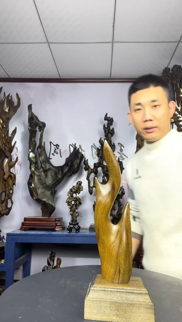 金丝楠木雕款玩****肆金丝楠木工艺品摆件