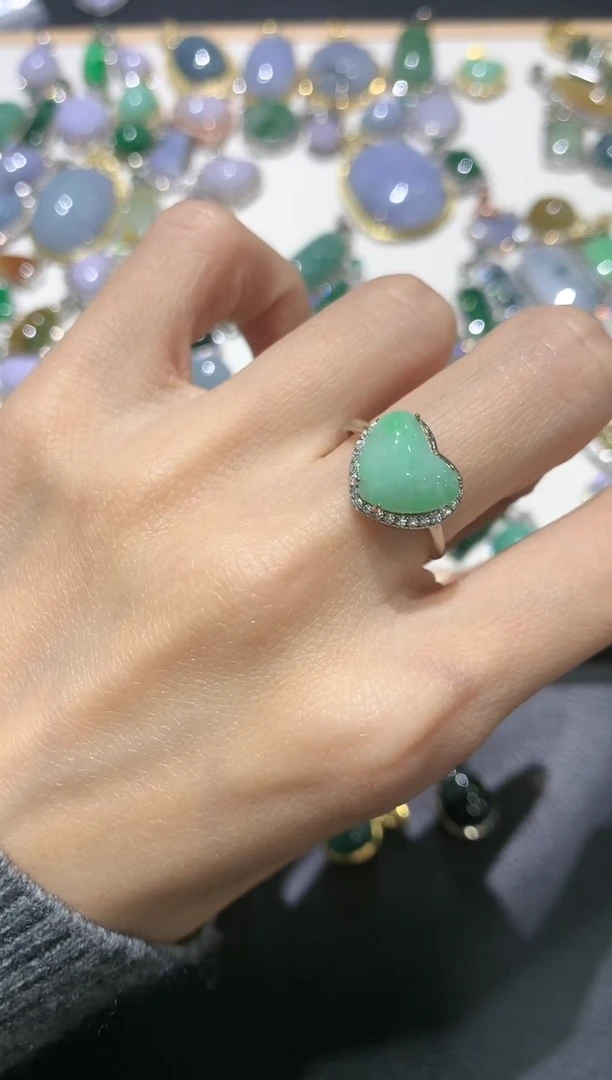 【闪购商品】翡翠吊坠(不含链)银S925镶嵌团购56