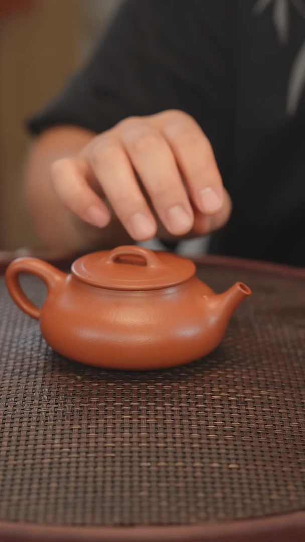 茶壶紫砂全手工 大红袍泥料 宽口石瓢壶型 180cc