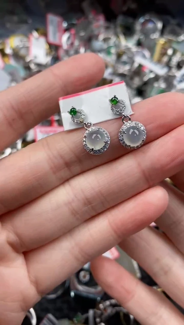 银S925镶嵌戒指翡翠666               4