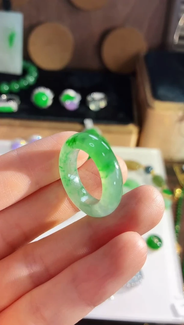 未镶嵌戒指翡翠戒指16.5
