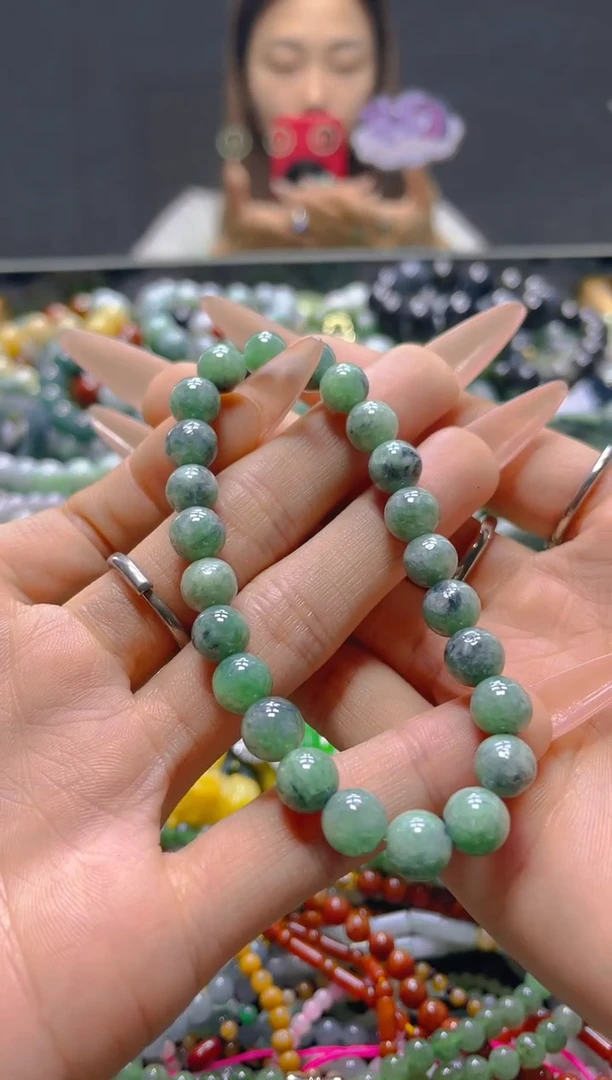颈饰未镶嵌翡翠7MM