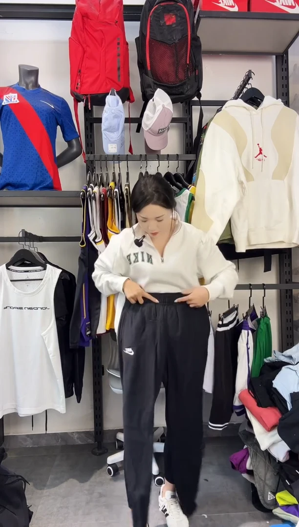 709 ·编码 瑕疵款直播间过款为准 尺码·L