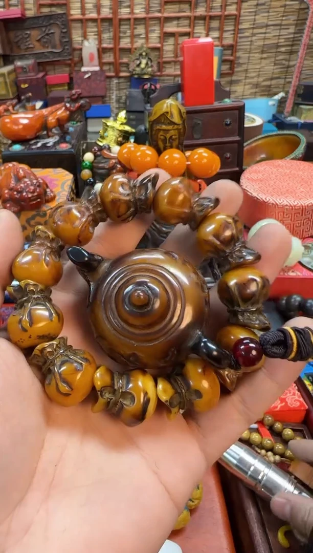 【闪购商品】蜜蜡裸石未镶嵌当天订单当天直发如图所示