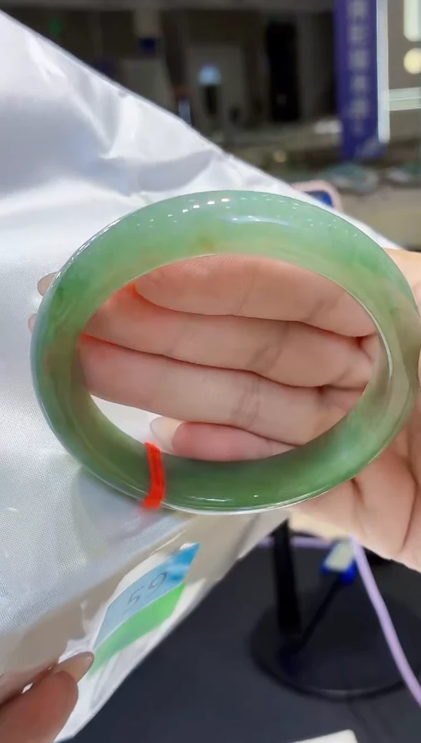 未镶嵌手镯翡翠翡翠手镯59