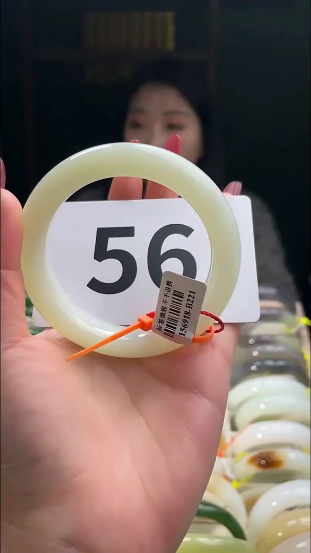 定制和田玉和田玉手镯