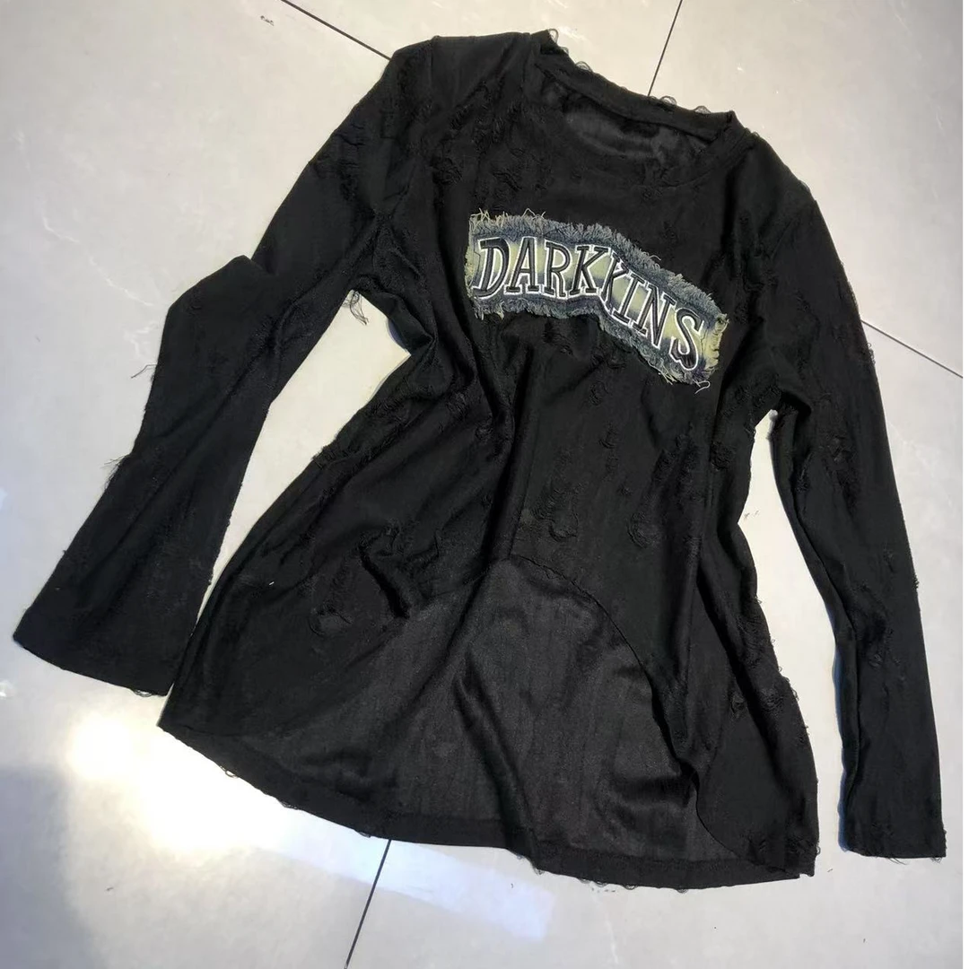 2025早春废土风破烂感牛仔贴花休闲T恤女设计感前短后长长袖上衣