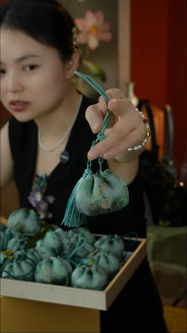 刺绣纯手工非遗国风饰品