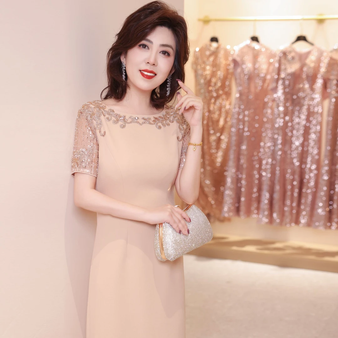 【喜瑞妈妈婚宴礼服】杏色小礼服 显瘦气质洋气时尚优雅轻奢宴会