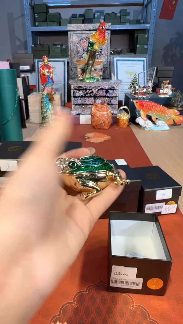 【闪购商品】杯249满钻青蛙