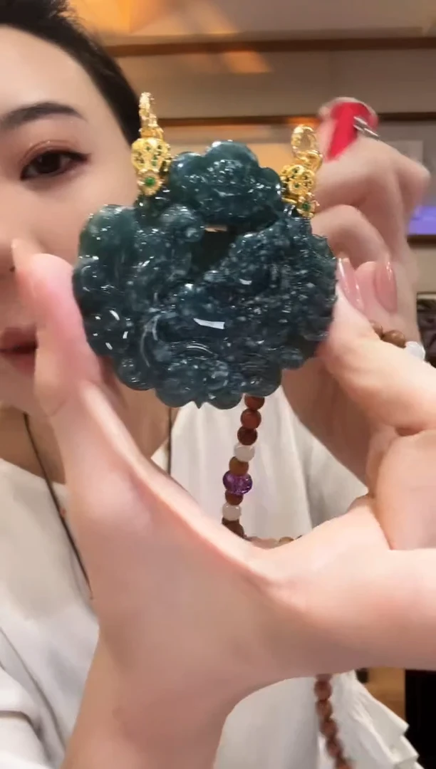 颈饰未镶嵌翡翠国风