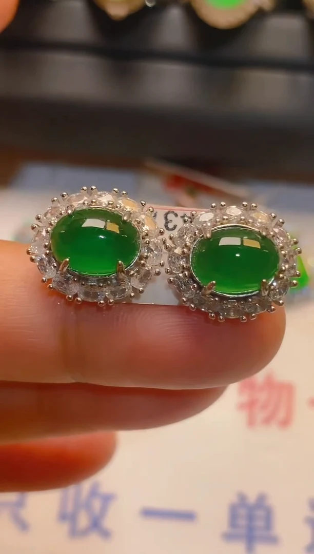 翡翠银S925镶嵌耳饰天然