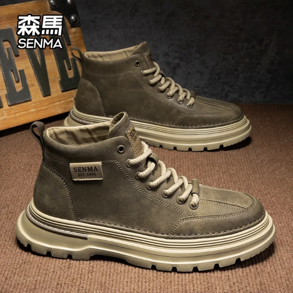 森马工装靴男款防水防滑耐磨厚底马丁靴男士百搭皮面中帮复古男鞋