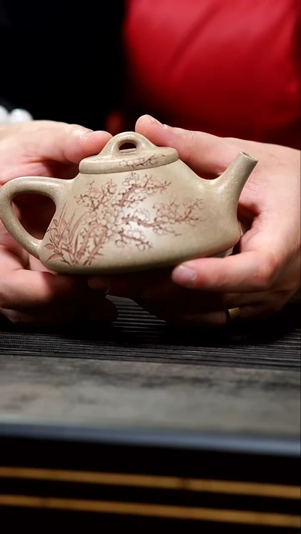 【闪购商品】紫砂茶壶18-半手青段岁寒三友子冶210cc