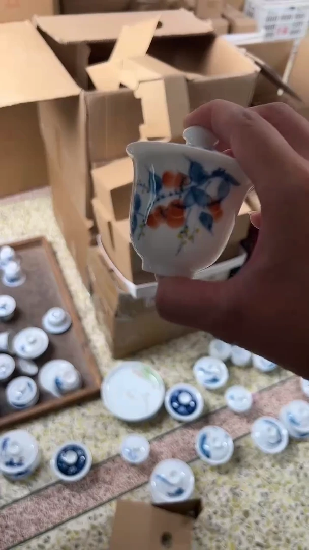 微瑕柿子美人备盖碗100ml