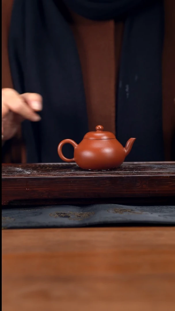 【闪购商品】紫砂茶壶130cc黄龙山原矿朱泥梨40