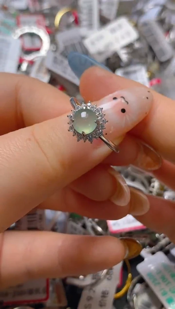 银S925镶嵌戒指翡翠百内无证书