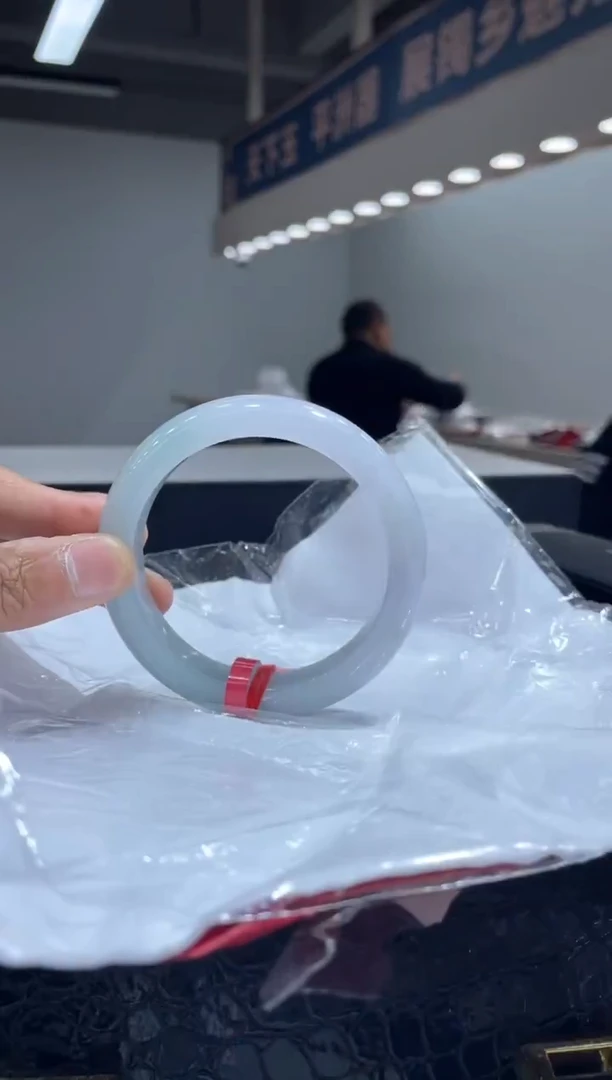 未镶嵌手镯翡翠8 5657