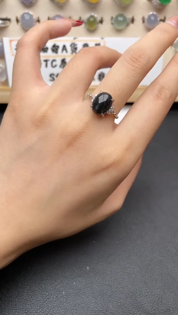 【闪购商品】翡翠戒指银S925镶嵌一物一证一礼盒