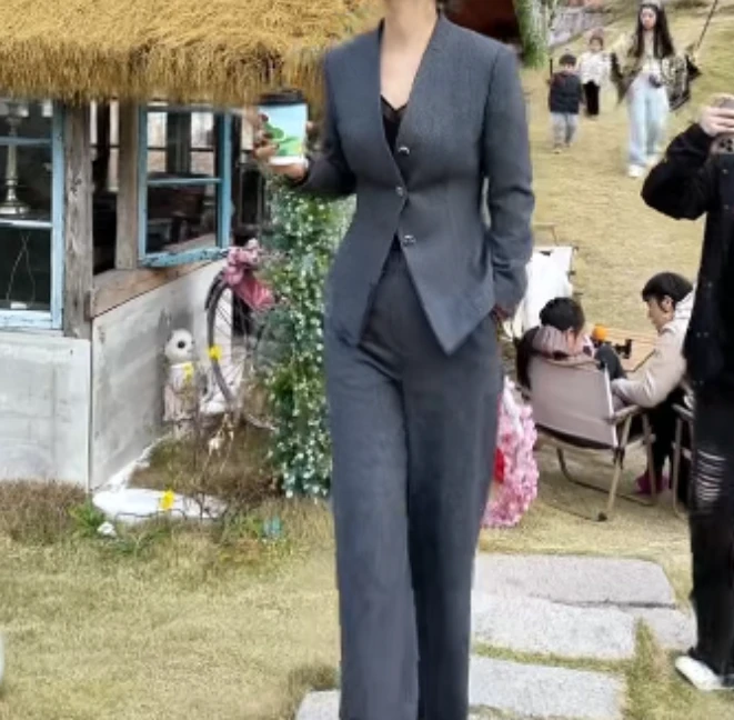 2025冬季时尚潮流百搭精品女装PDR69