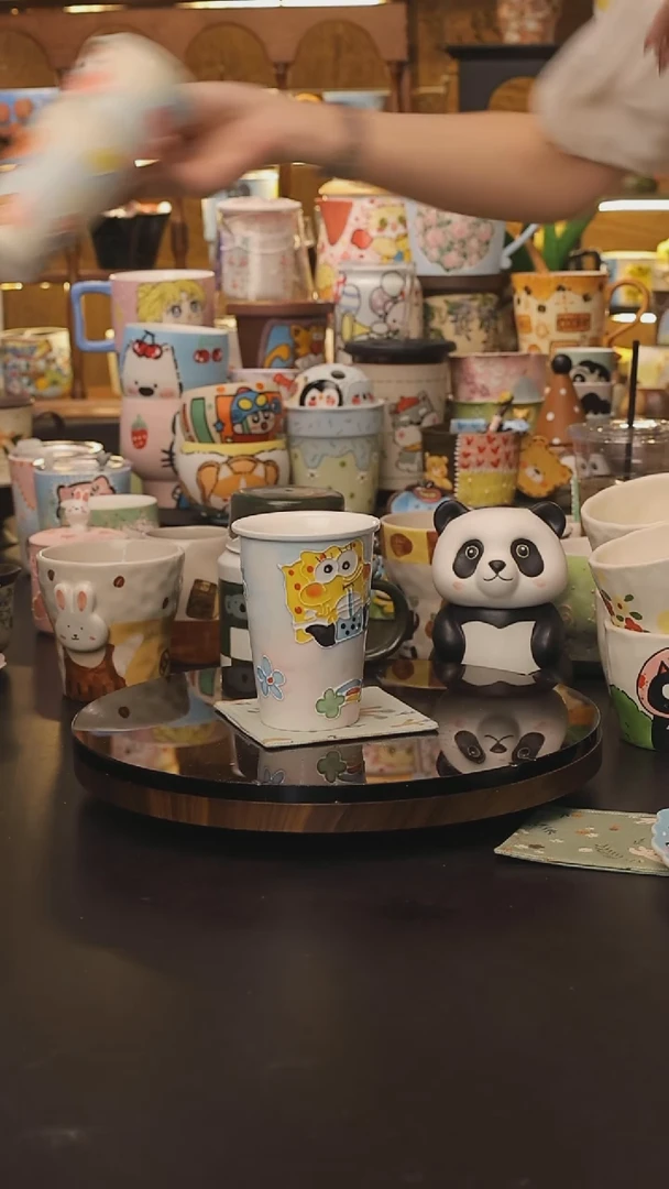 景德镇釉下彩绘设计师款式陶瓷