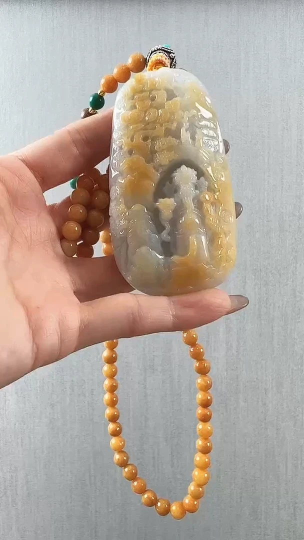 翡翠未镶嵌颈饰财神