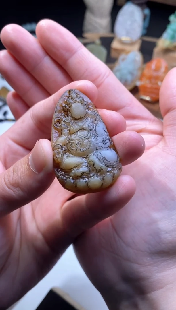 【闪购商品】定制翡翠未镶嵌翡翠